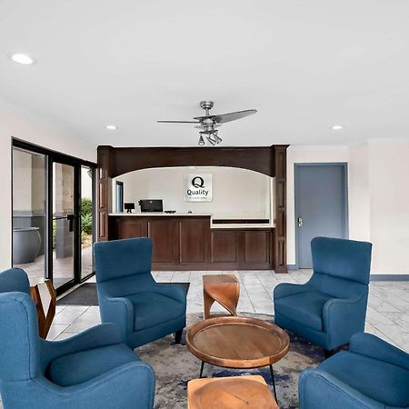 Quality Inn & Suites Monticello ภายนอก รูปภาพ