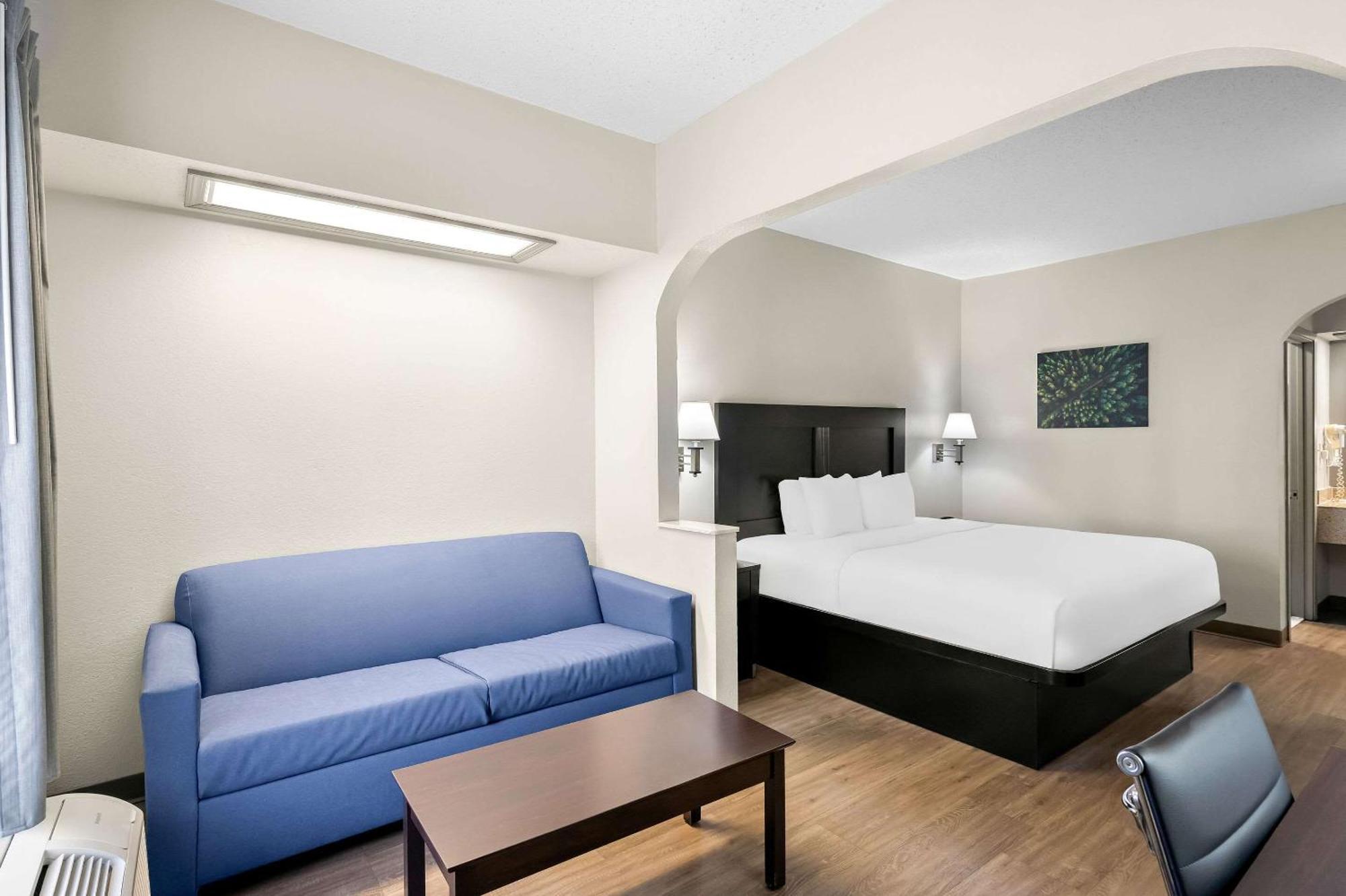 Quality Inn & Suites Monticello ภายนอก รูปภาพ