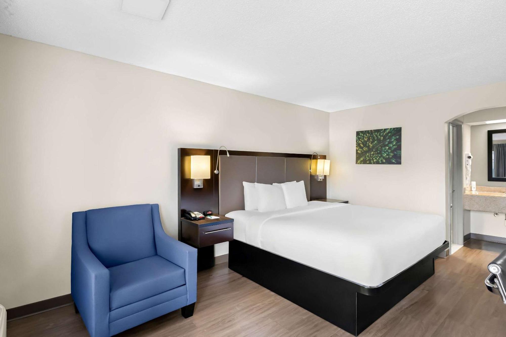 Quality Inn & Suites Monticello ภายนอก รูปภาพ